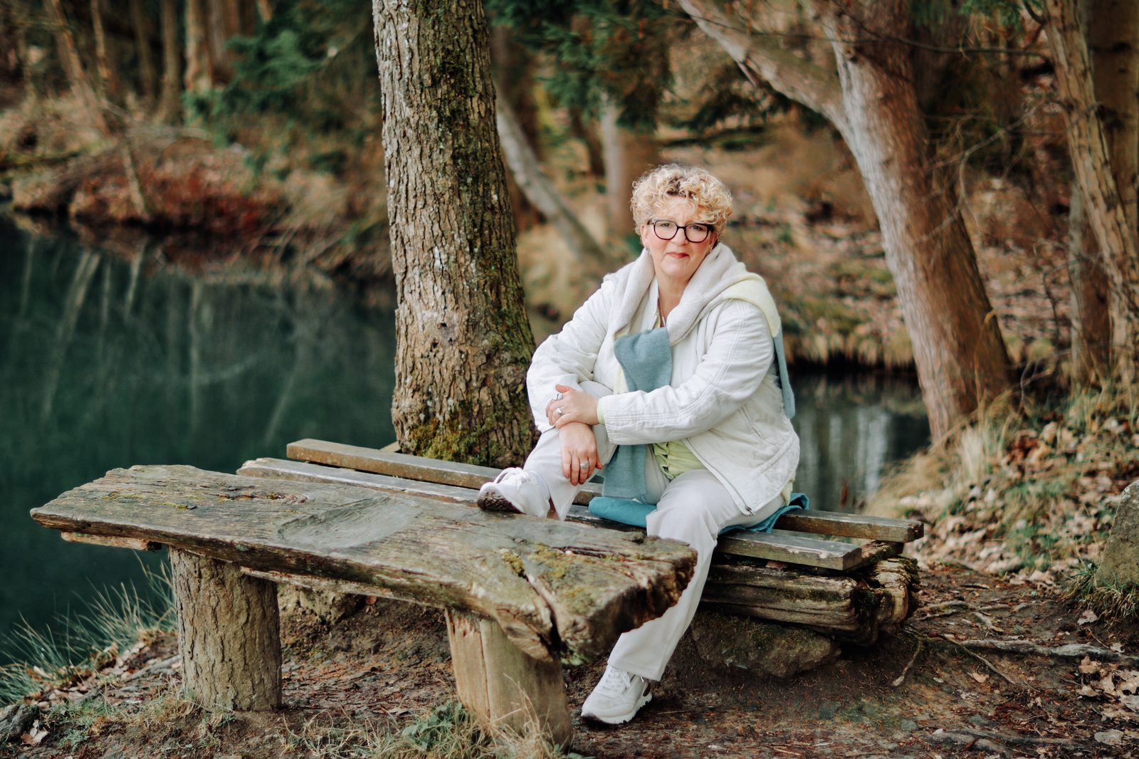 Personal-Branding-Porträt am Wasser